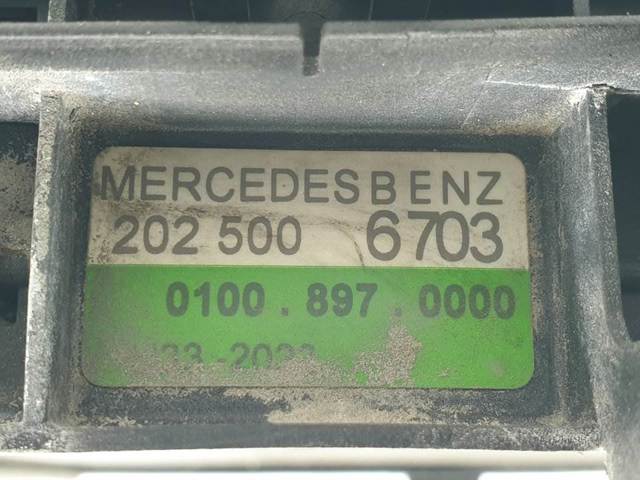 2025006703 MERCEDES Радиатор купить в Николаев