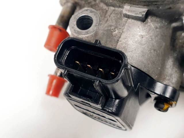2203050160 TOYOTA Дроссельная заслонка в сборе купить в Кривой Рог