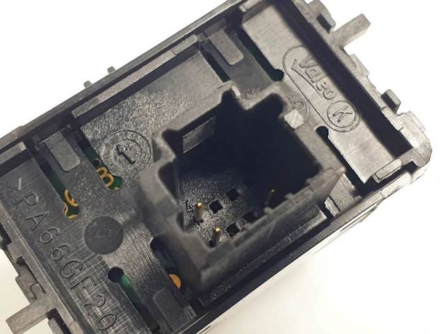 251457792R RENAULT Кнопка выключения ESP купить в Днепр