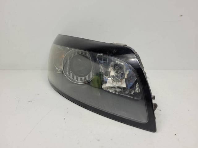 30657169 VOLVO Правая фара купить в Запорожье