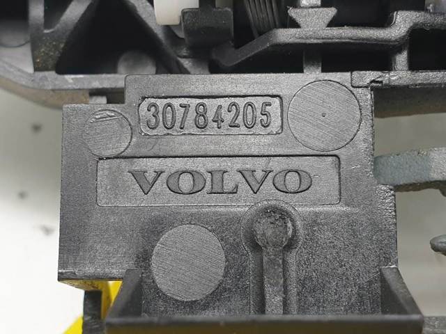 30784205 VOLVO Держатель наружной ручки двери задней правой купить в Чернигов
