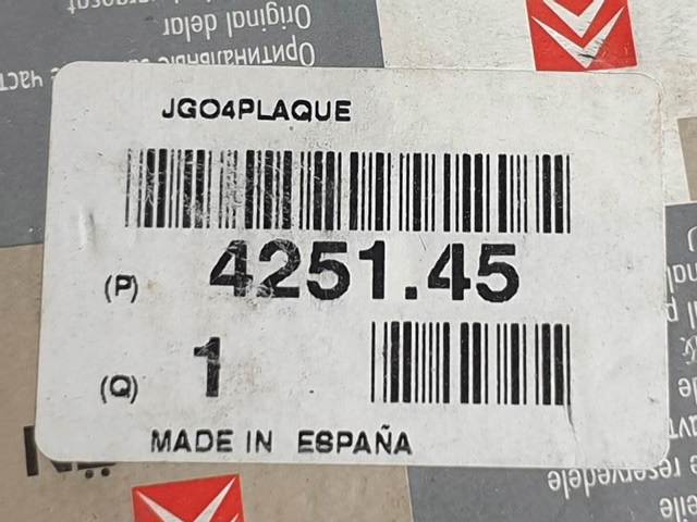 425145 PEUGEOT Передние тормозные колодки купить в Черновцы