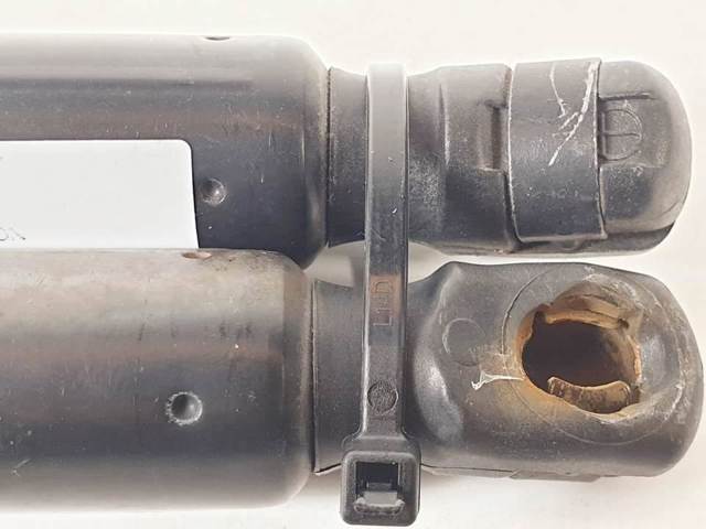 4L0827552 Амортизатор багажника купить Чернигов