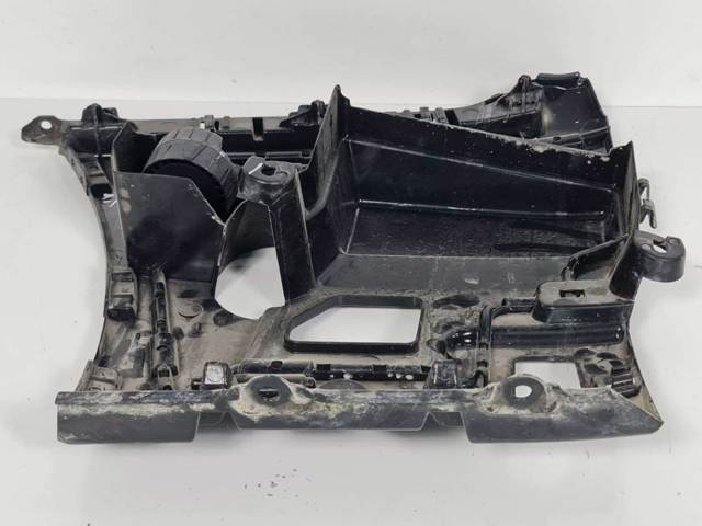 BMW 51127285562 Направляющая заднего бампера правая в наличии Винница