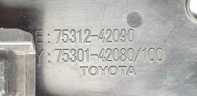 TOYOTA 5310142410 Решетка радиатора в наличии Черкассы