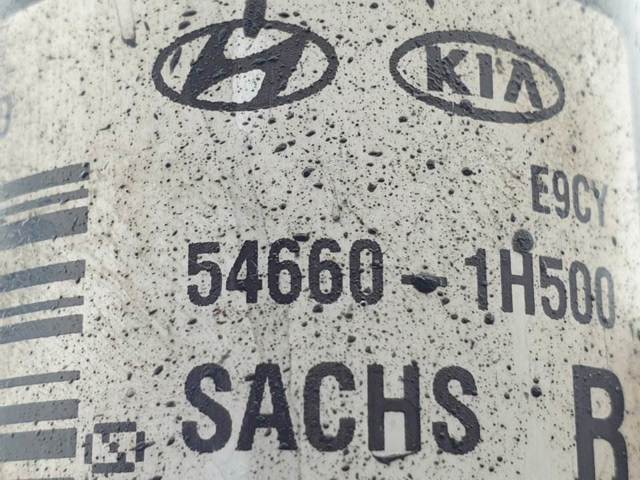 546601H500 HYUNDAI Амортизатор передний правый купить в Киев