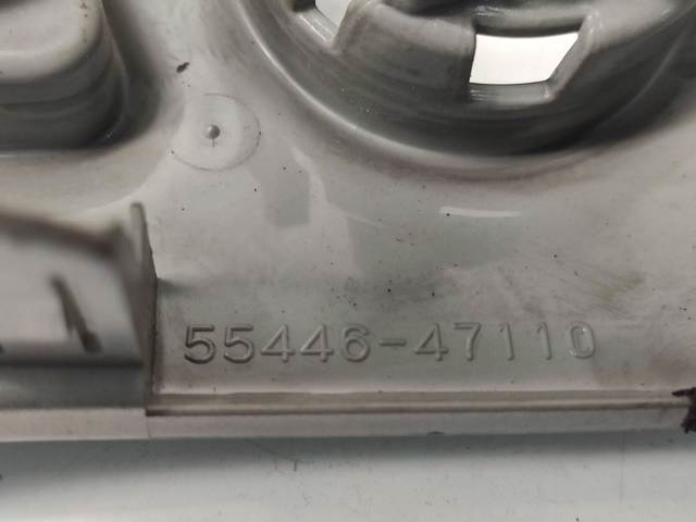 TOYOTA 5544647070 Накладка декоративная центральной консоли в наличии Чернигов