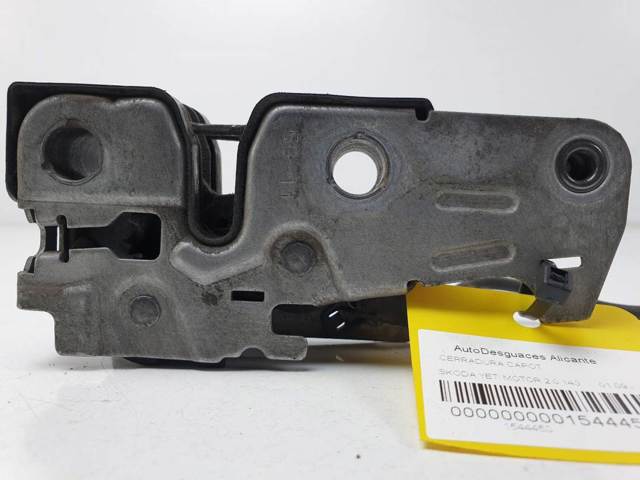 5L0823509A Замок капота купить Николаев