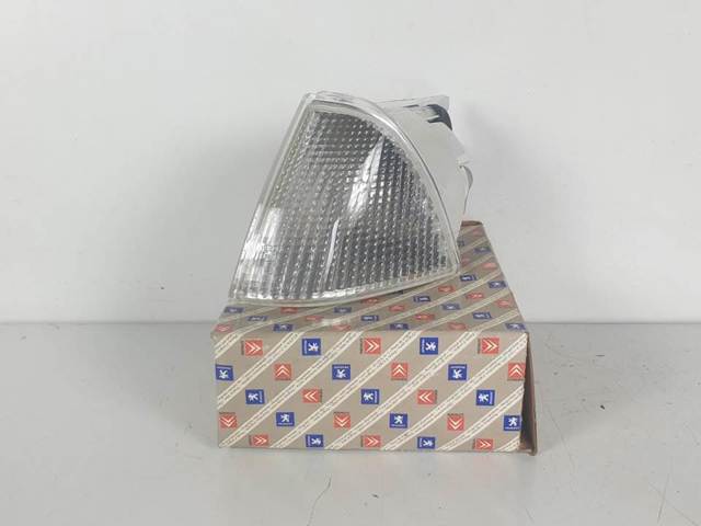 630356 PEUGEOT Поворотник левый купить в Ужгород
