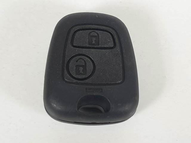 6490L8 PEUGEOT купить в Каменское