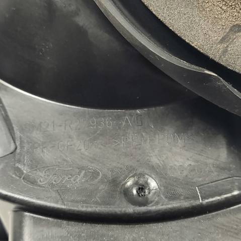 FORD 6M21R27936AG Корпус заливной горловины топливного бака в наличии Украина