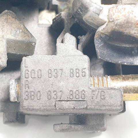 6Q0837886 Держатель наружной ручки двери передней правой купить Одесса