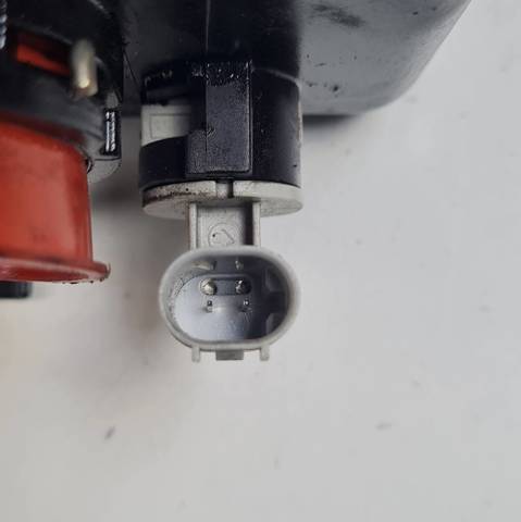 7573781 BMW Бачок радиатора купить в Ровно