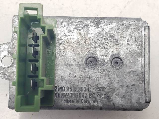 VAG 7M0959263C Резистор печки в наличии Житомир
