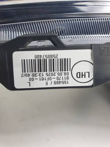 811700F161 TOYOTA Левая фара купить в Николаев