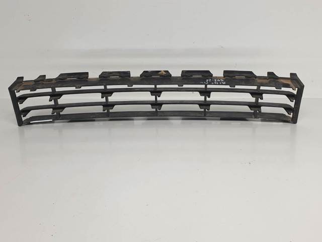 8200114155 RENAULT Решетка бампера переднего купить в Николаев