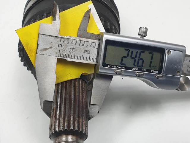 8200613816 RENAULT Полуось (привод) передняя правая купить в Павлоград