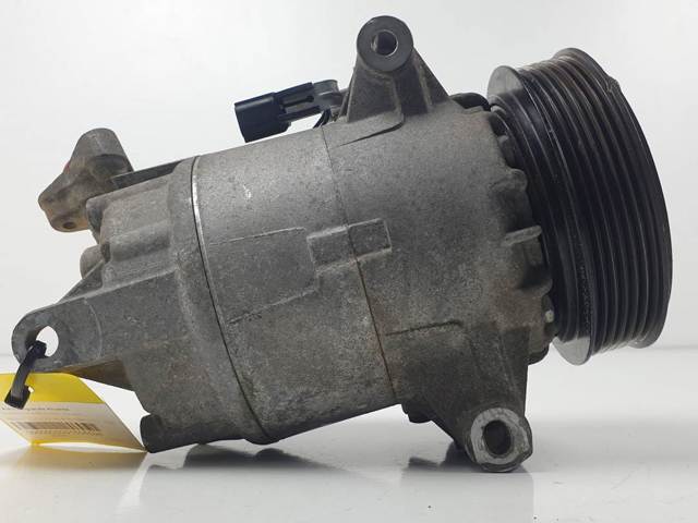 RENAULT 8200688814 Компрессор кондиционера в наличии Украина
