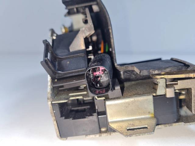 8235113 BMW купить в Полтава