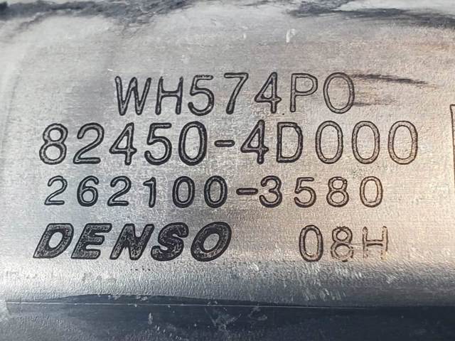 824504D000 HYUNDAI Мотор стеклоподъемника двери передней левой купить в Черновцы