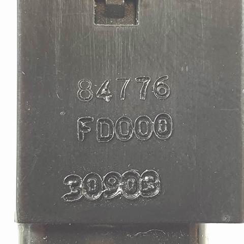 84776FD000 Кнопка включения аварийного сигнала купить Запорожье
