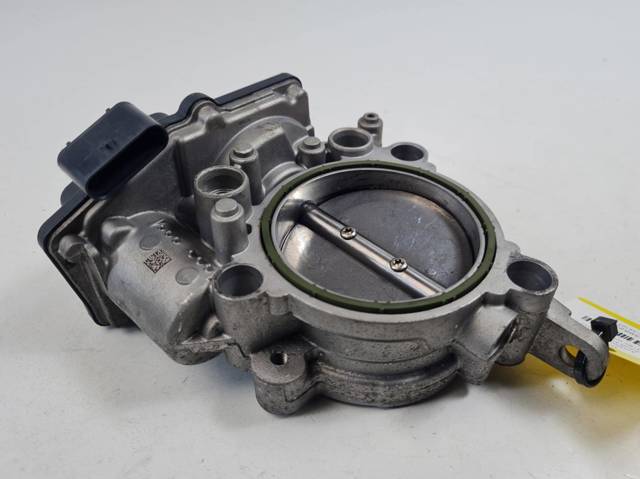 8623324 BMW Дроссельная заслонка в сборе купить в Черновцы
