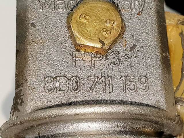 VAG 8D0711159 в наличии Львов