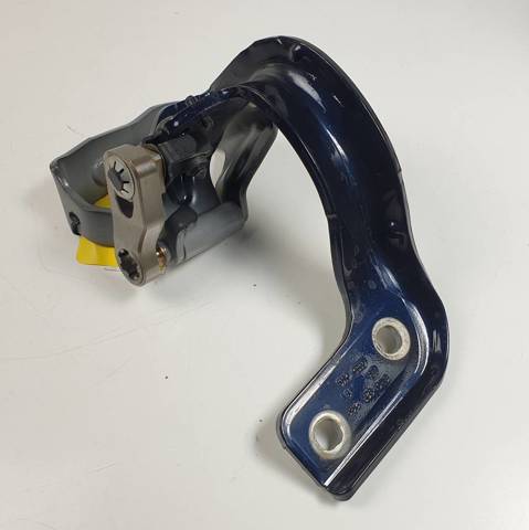 VAG 8R0827299 в наличии Хмельницкий