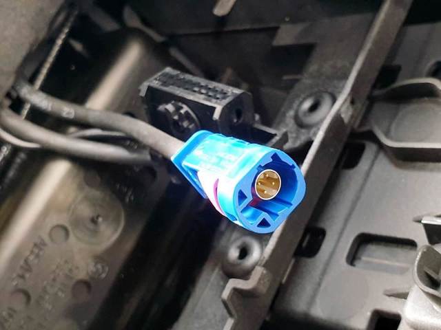 9218908 BMW купить в Житомир