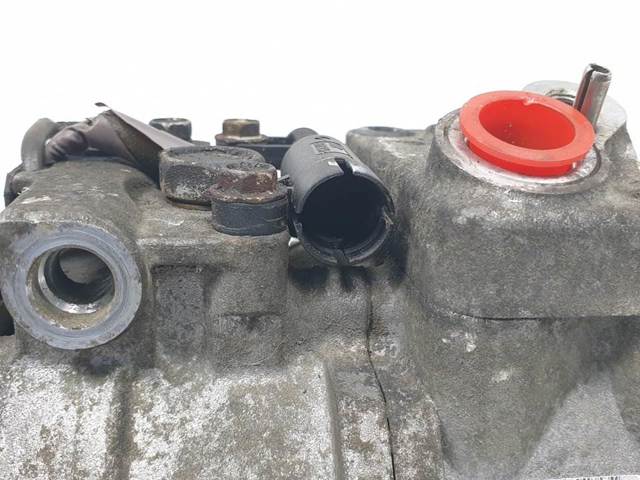 MERCEDES 0002342011 Компрессор кондиционера в наличии Житомир