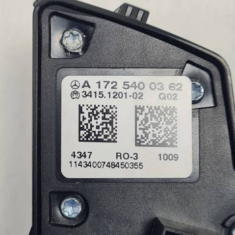 MERCEDES A1725400362 Блок кнопочных переключателей рулевого колеса в наличии Каменское