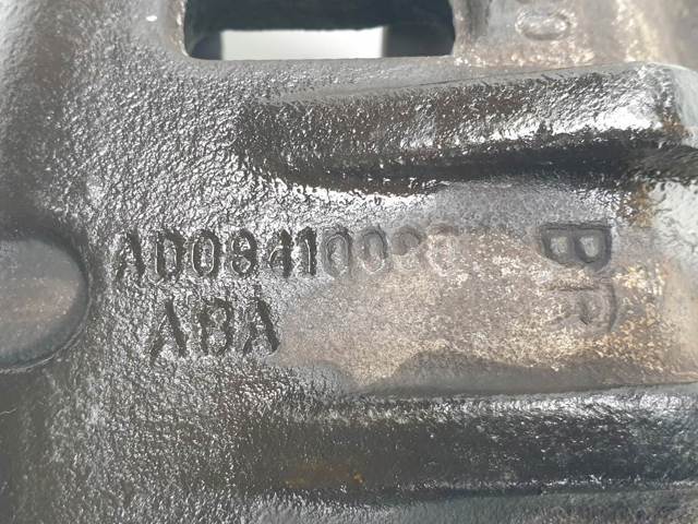 AD08410080 HYUNDAI Суппорт тормозной передний правый купить в Полтава