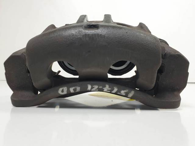 HYUNDAI AD08410080 Суппорт тормозной передний правый в наличии Черкассы