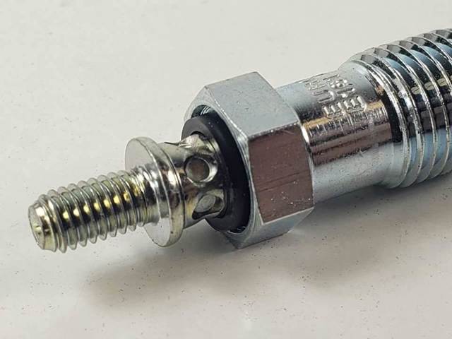E161003 PEUGEOT Свеча накала купить в Украина