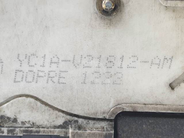 YC1AV21812AM Замок двери передней правой купить Сумы