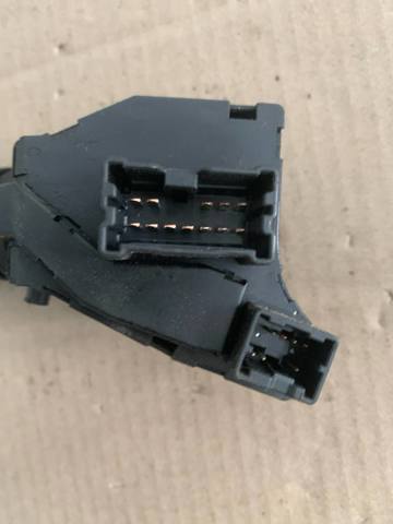 255408H701 NISSAN Переключатель подрулевой левый купить в Тернополь