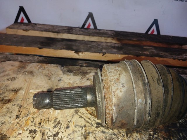Полуось передняя левая 44306SWY000 HONDA
