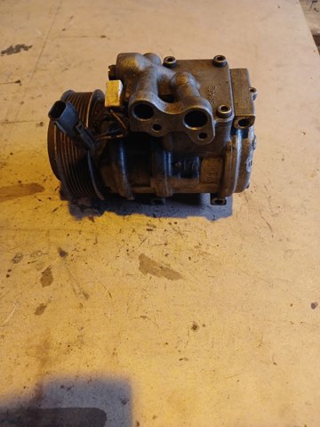 Насос кондиционера 4472005621 CHRYSLER
