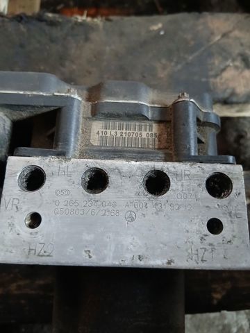 Блок управления ABS 476600X801 NISSAN