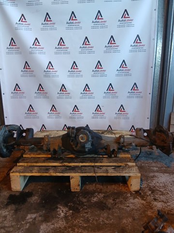 Картер среднего моста и кожух полуосевой 524003E300 HYUNDAI