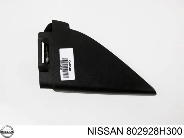 Внутренняя накладка крепления зеркала правого 802928H300 NISSAN
