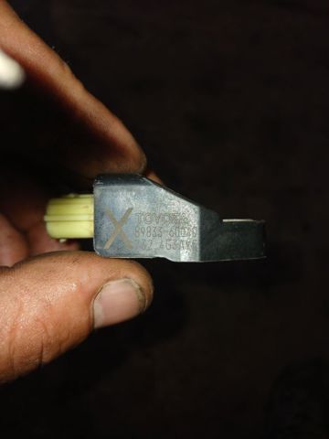 Датчик AIRBAG передний 8983360040 TOYOTA