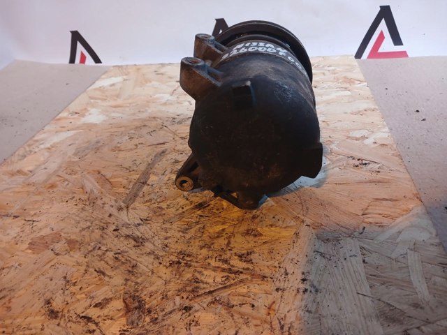 Насос кондиционера 926000F001 NISSAN