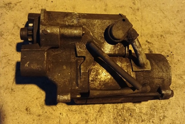 Стартер двигателя LR014060 LAND ROVER
