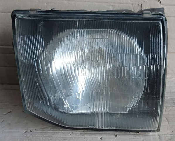 Фара левая передняя MB831067 MITSUBISHI