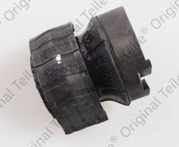 Опора стабилизатора 7L0411313G VAG