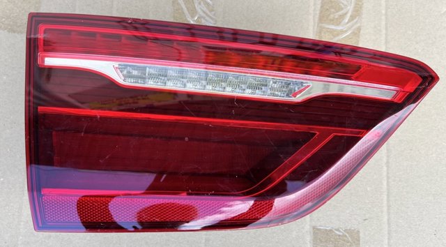 Фонарь задний левый, внутренний 63217438825 BMW