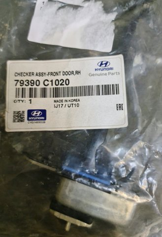 Ограничитель открывания двери, передний правый 79390C1020 HYUNDAI