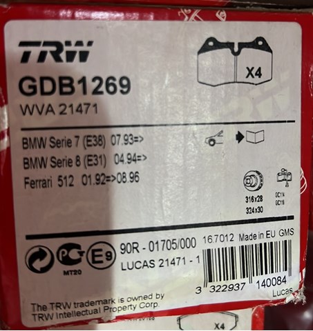 Колодки тормозные передние дисковые  gdb1269 GDB1269