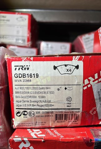 Колодки GDB1619 TRW